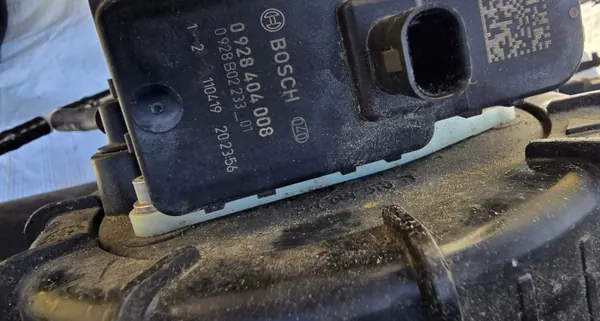 VW Passat B6 B7 CC AdBlue-säiliö OEM 3C0131878 image 4