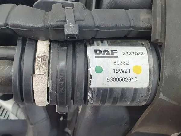 Módulo da bomba do tanque AdBlue DAF XF 106 image 4