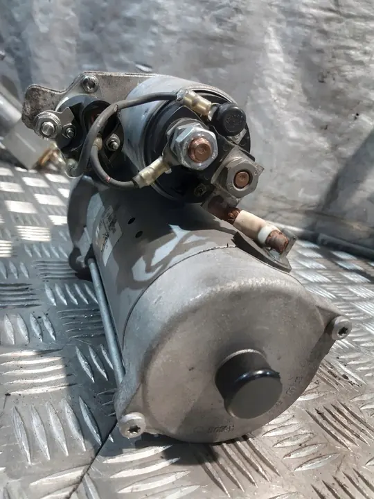 Motor de arranque Bosch para Mercedes Citaro image 5