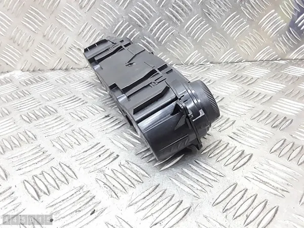Mercedes klimaatregelmodule OEM 2118300385 image 3