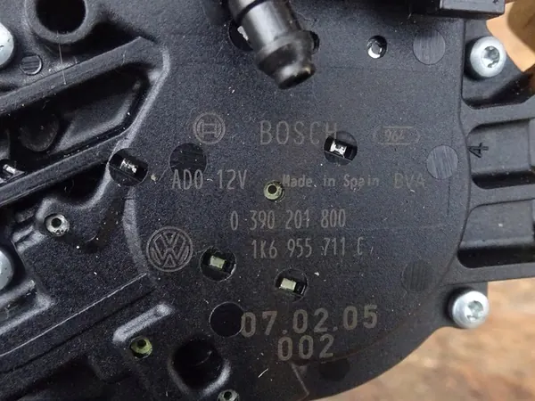 Heckwischermotor GOLF V R32 HB 1K6955711C image 8