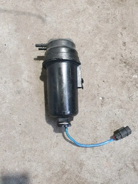 Caja Filtro Combustible OEM 5801350522 con Insert image 2