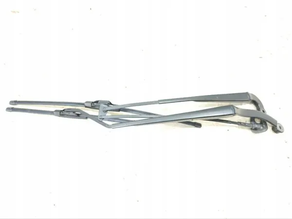 Maseratin pyyhinvarsi OEM 294073 Quattroporte V 2011 image 3