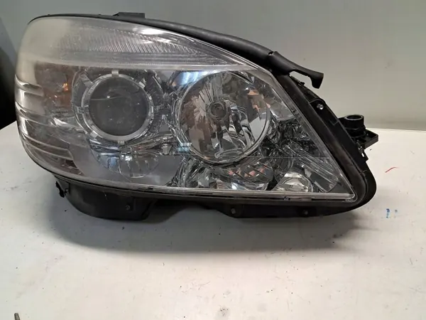 MERCEDES CLC 203 RECHTER KOPLAMP LENS H7 image 4