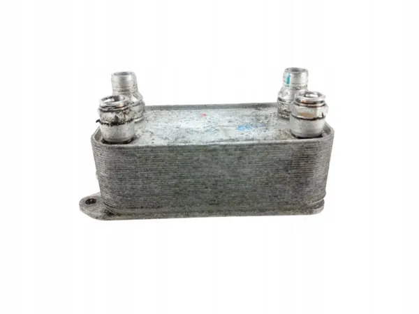 Refroidisseur d'huile boîte Mercedes OEM 2002300 C W204 image 3