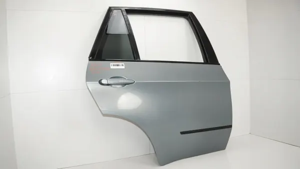 BMW X5 E70 Rechter Achterdeur OEM 360183691 image 4