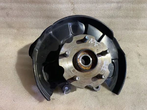 Lexus NX 2020 Bakhjulsnav OEM UTO31847 image 2