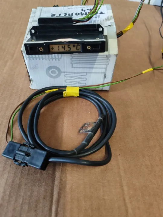 Sensor Temperatura Exterior Mercedes W124 OEM image 2