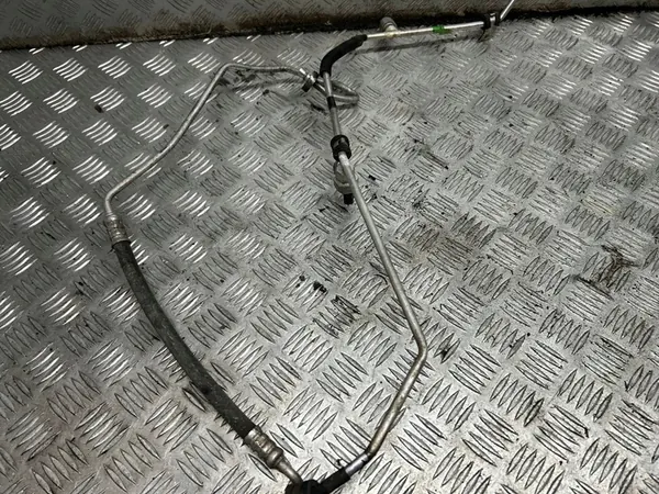 Ilmastointiputki Renault Clio IV 0.9 TCE 924404971R image 2