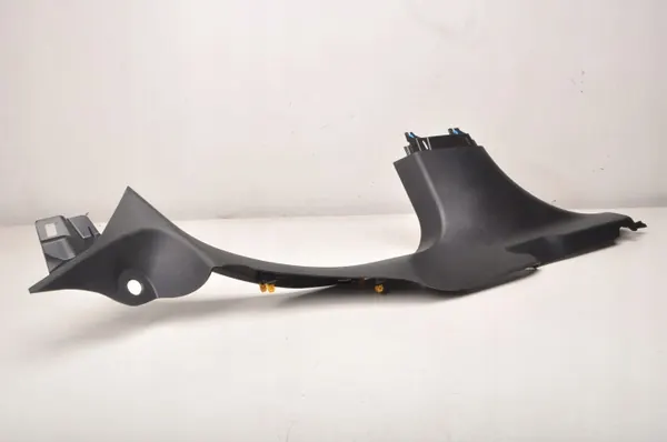 Cobertura de pilar esquerdo Alfa Romeo Tonale OEM 156162221 image 2
