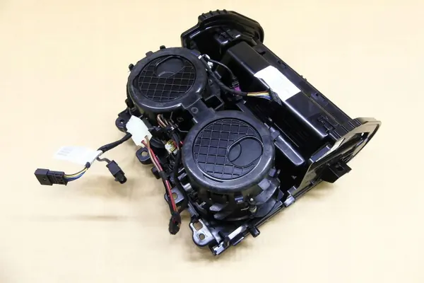 BMW OEM 5A192C3 bekerhouder voor X3 G01 LCI image 7