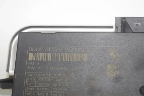 Controlador de luzes BMW OE 6823590 usado image 6