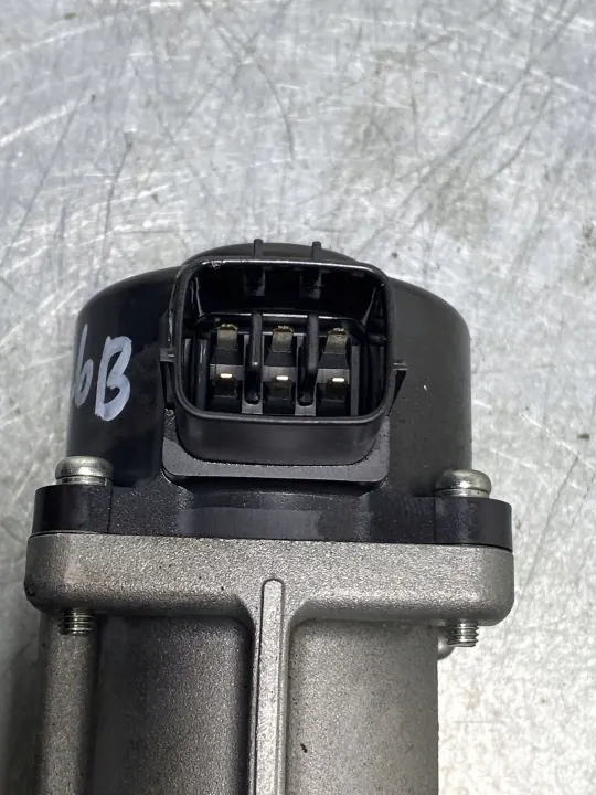 Subaru EGR-Ventil OEM FBZ16929 - Gebraucht image 5