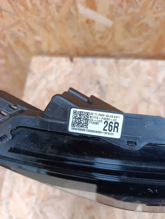 Farol Direito Toyota C-HR II 2023-2026 OEM NJHB533 image 3