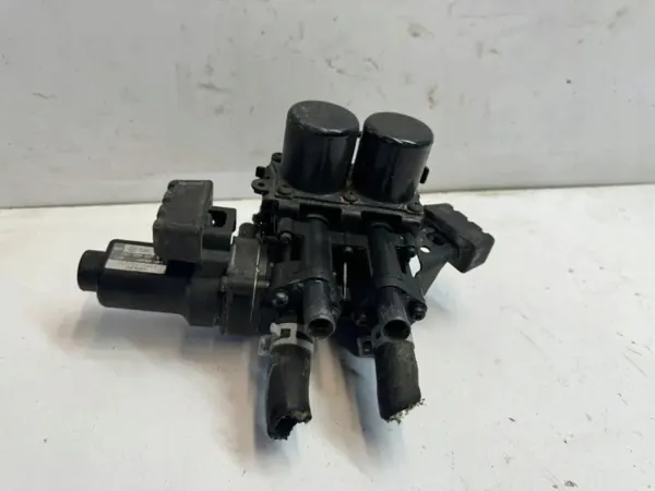 Bentley Continental 2017 Vesipumppu OEM 3D2959617 image 2