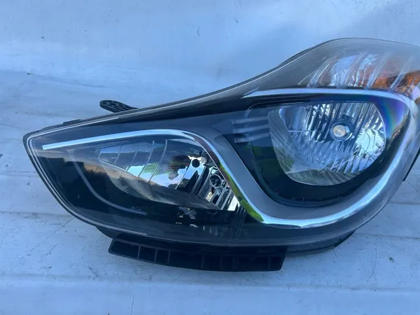 HYUNDAI IX20 Faro Izquierdo 92101-1K000 image 2