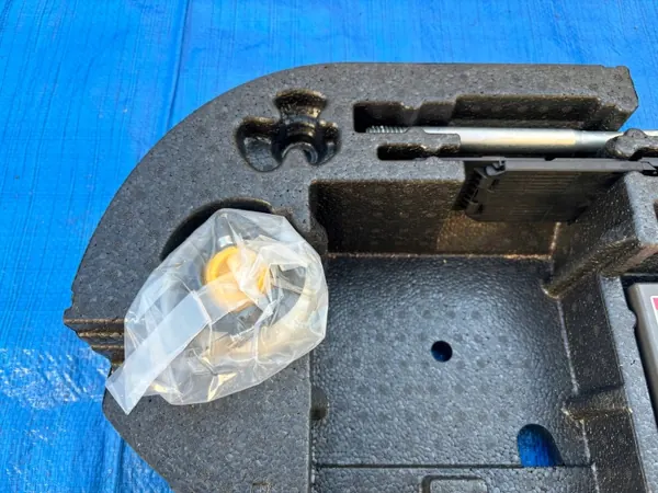 OEM 9830784380 Kofferraumteppich Reparatursatz Peugeot 208 II image 3