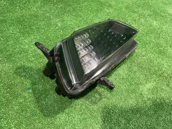 VW POLO 2G0 Farol Direito LED DRL 2G0941662B image 2