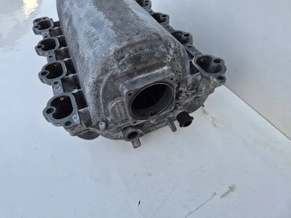 Inlaatspruitstuk AMG 5.0 met actuator A1121410069 image 9