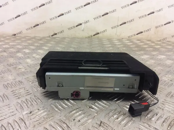 Land Rover CD/DVD-vaihtaja OEM SKE31563 - Käytetty image 2