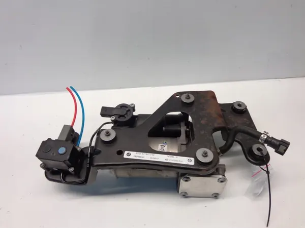 BMW X5 E70 Luftfeder-Kompressor OEM 6775479 + Ventil image 3