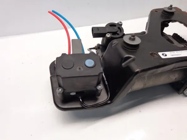 BMW X5 E70 Luftfeder-Kompressor OEM 6775479 + Ventil image 6