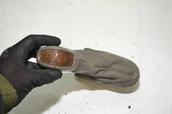 Gear Knob Mercedes E-Class W211 A2112671110 image 3