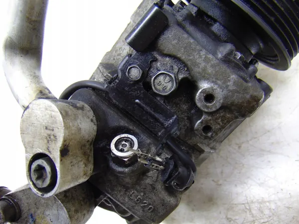 Compressore aria condizionata Audi Q7 4L 7L6820803Q image 3