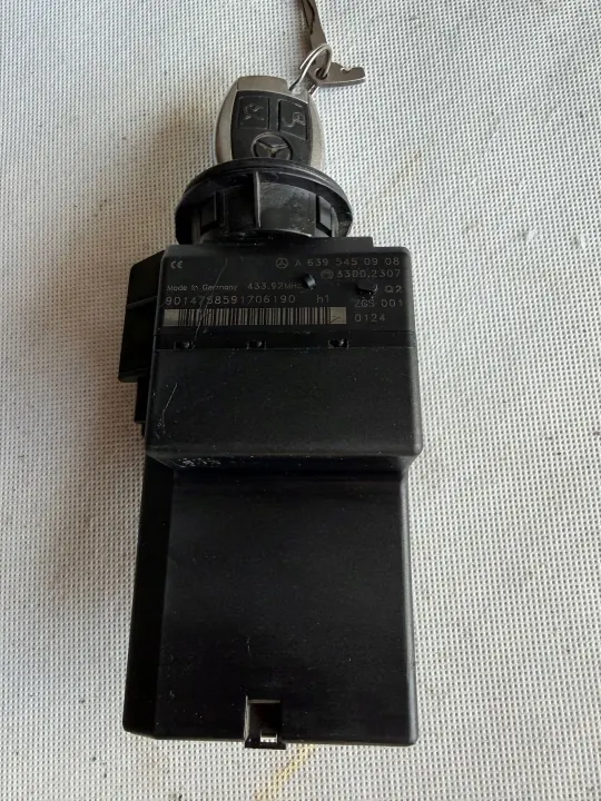 Sytytyskytkin Mercedes-Benz Vito Viano W639 OEM 33002307 image 2