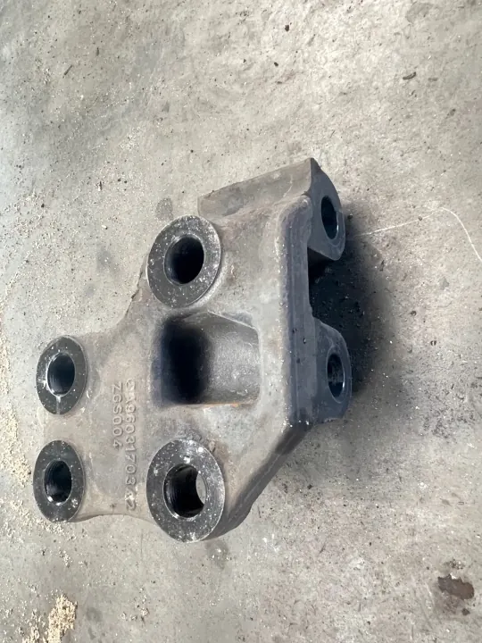 Support Cabine Mercedes Actros OEM A9603170342 - Occasion image 4