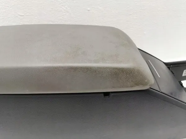 OEM TUNEL ŚRODKOWY PODŁOKIETNIK CHRYSLER 300C 04-10 image 3