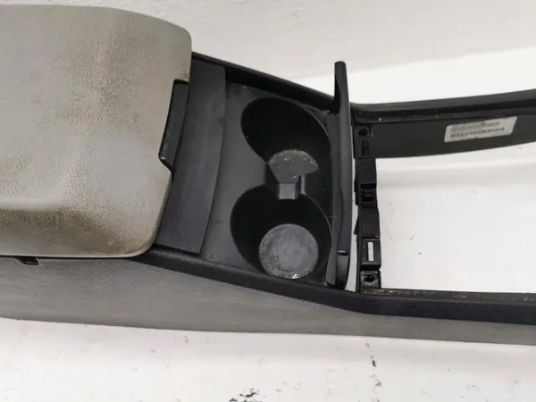 OEM TUNEL ŚRODKOWY PODŁOKIETNIK CHRYSLER 300C 04-10 image 6