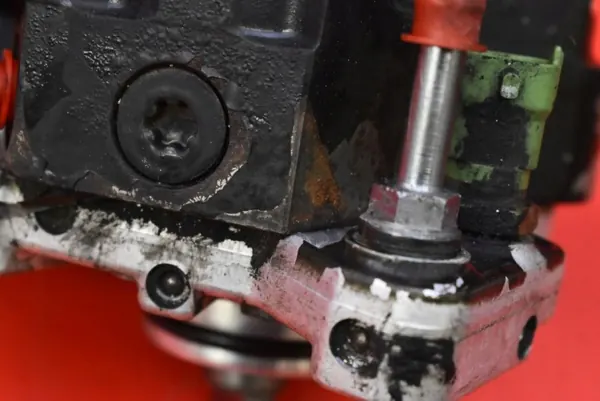 Pompe à injection OEM 22100-33040 pour Toyota Corolla image 10