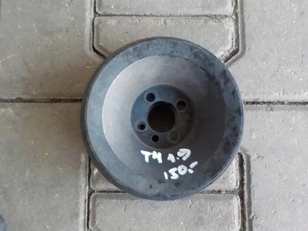 VW T5 1.9 TDI hihnapyörä OEM 658358 image 2