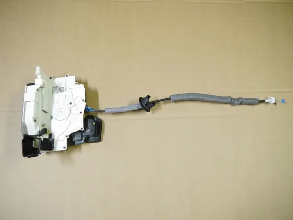 Audi OE Türschloss 4K1837015J image 2