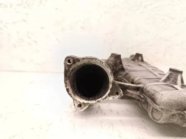 Insugningsgrenrör VW Passat B5 OEM 038129713AP image 3