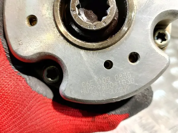 Imusarja 06E109083G + Nokka-akseli 06E109101AM Audi A6 C6 image 2