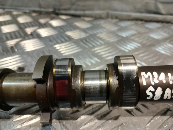 Imusarja 06E109083G + Nokka-akseli 06E109101AM Audi A6 C6 image 6