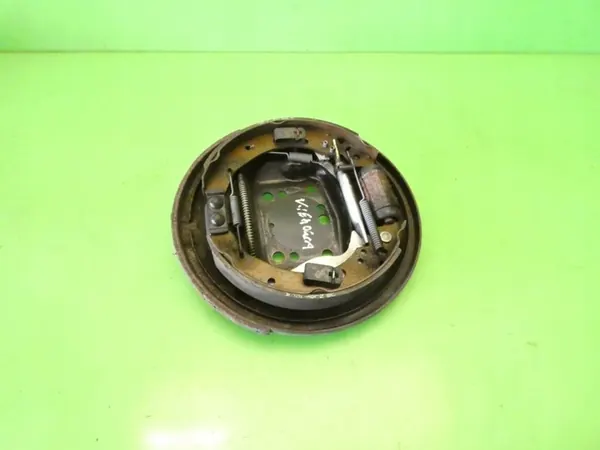 Plaque de support arrière gauche pour MAZDA 2 II DE 07-10 image 4