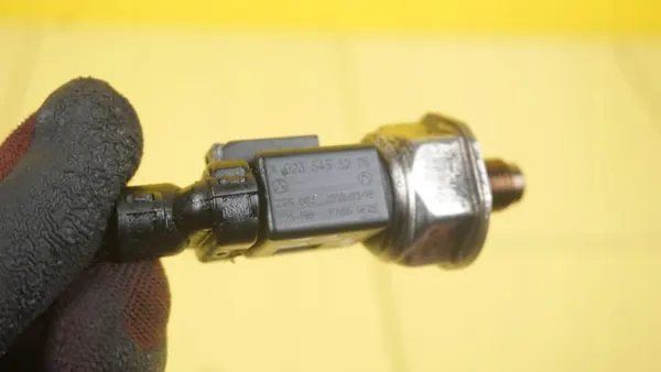Sensor Pressão Combustível OEM 651971 para Jeep Compass 2.2 CRD image 3