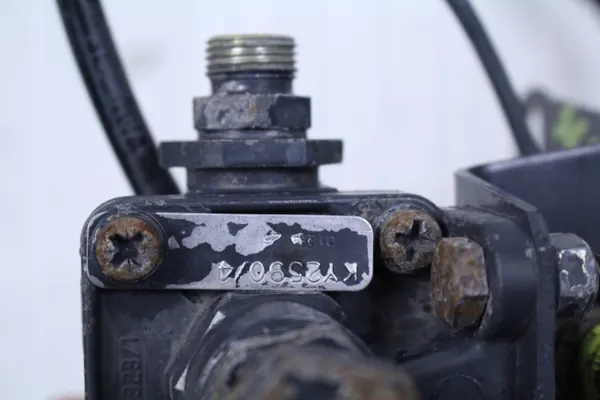 OEM CHŁODNICA INTERCOOLER NISSAN ATLEON 4.0D image 4