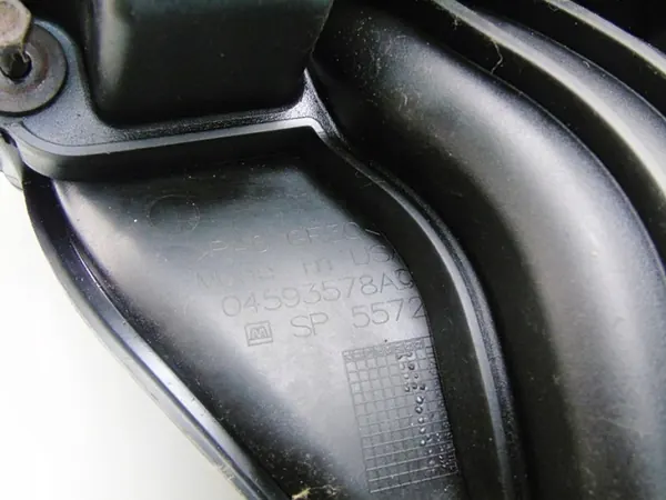 Insugningsgrenrör OEM 04593578AC för 4.0 V6 image 8
