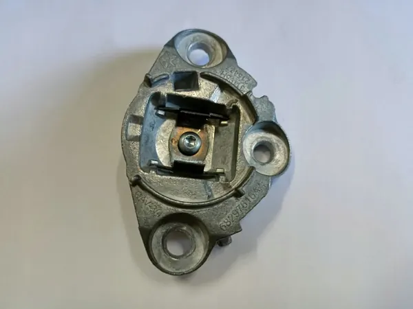 OEM 68297616AA Taustapeilin Kiinnike Jeep JL JT image 2