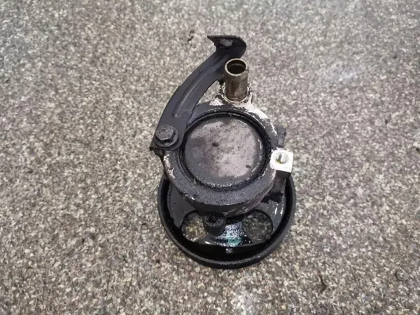 Ohjauspumppu OEM 8200071050 Mitsubishi image 4
