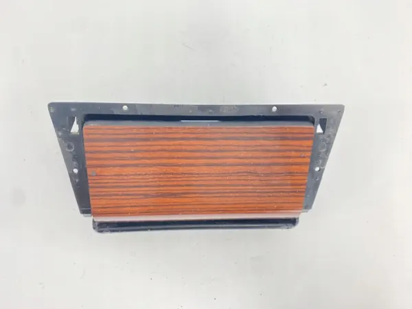 Framaskficka OEM POPIELNICZKA/SDV07635 Mercedes W124 image 3
