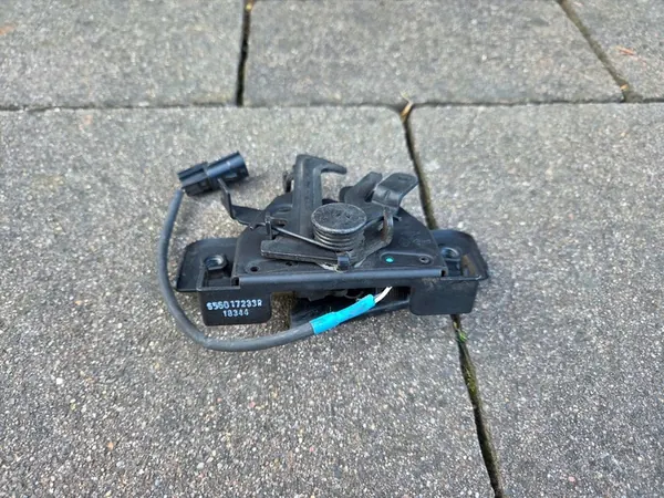 RENAULT MEGANE IV MOTORKAPSLUITING 656017233R <2016 image 5