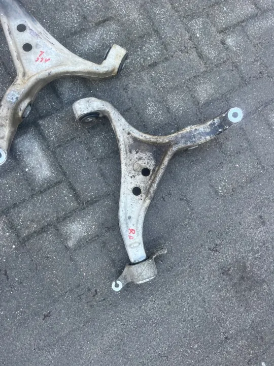 Mercedes ML GLS GLE 166 Suspension Arms OEM 250884 image 3