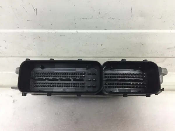 Seat Ibiza IV ECU OEM 045906013AD 1.4 TDI image 4