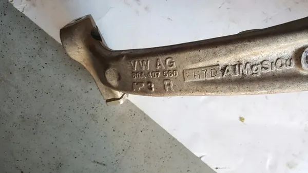 Mozzo sterzo anteriore destro Audi Q5 SQ5 80A 2017-24 image 9