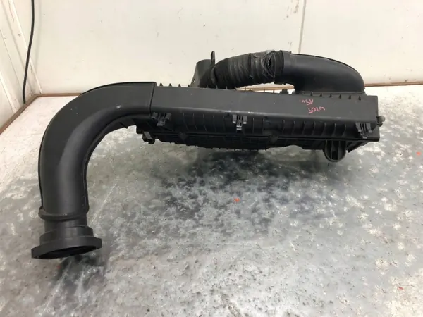 Luftfilterhus OEM A6260900201 för Mercedes W205 image 5